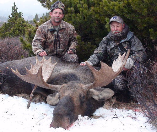 Moose Hunting - BC, Canada Hunting Trips - Fraser River Outfitters Moose Hunting - BC, Canada Hunting Trips - Fraser River Outfitters